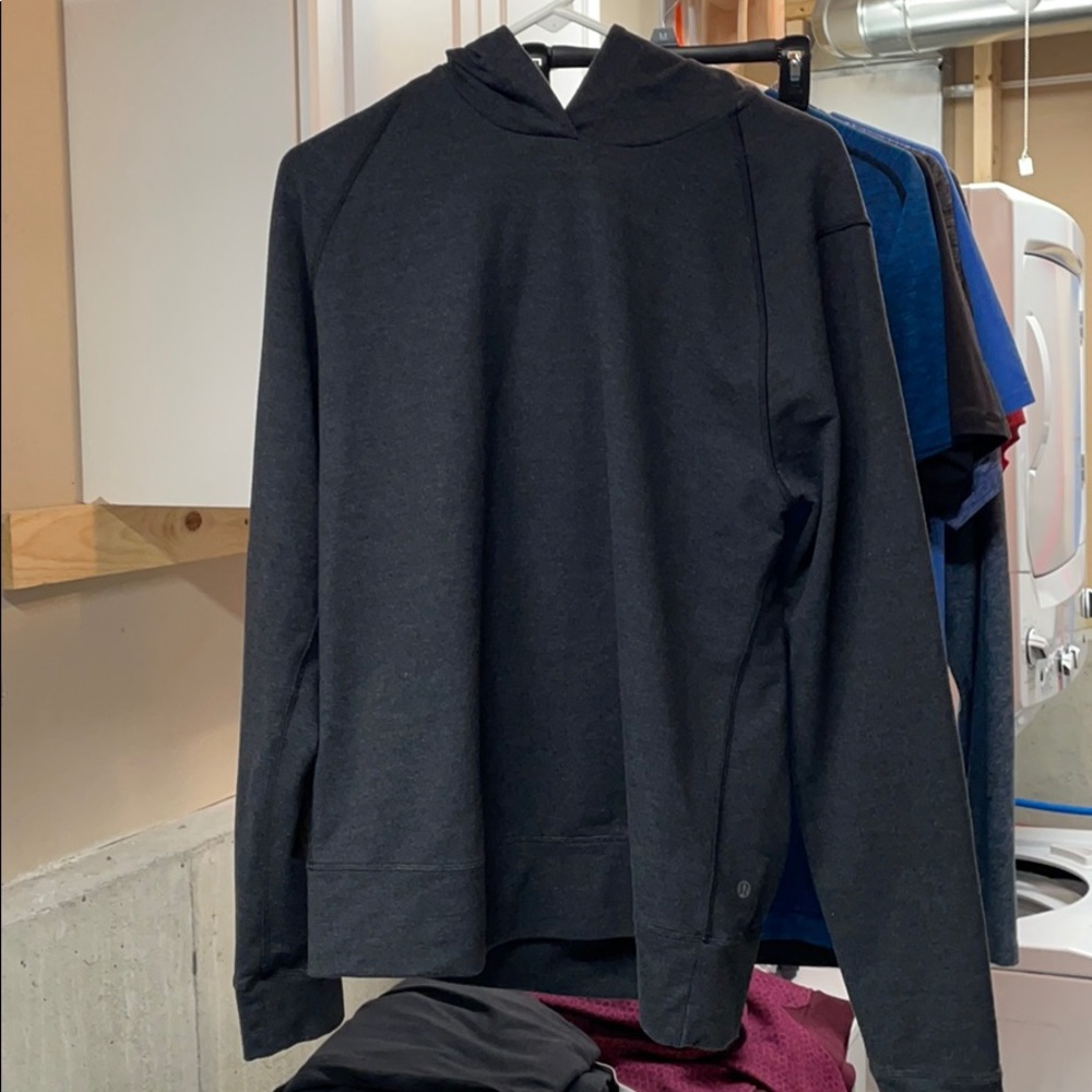 Men’s Lululemon hoodie